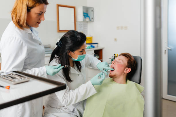 Best Dentist for Severe Toothache  in Elmo, TX